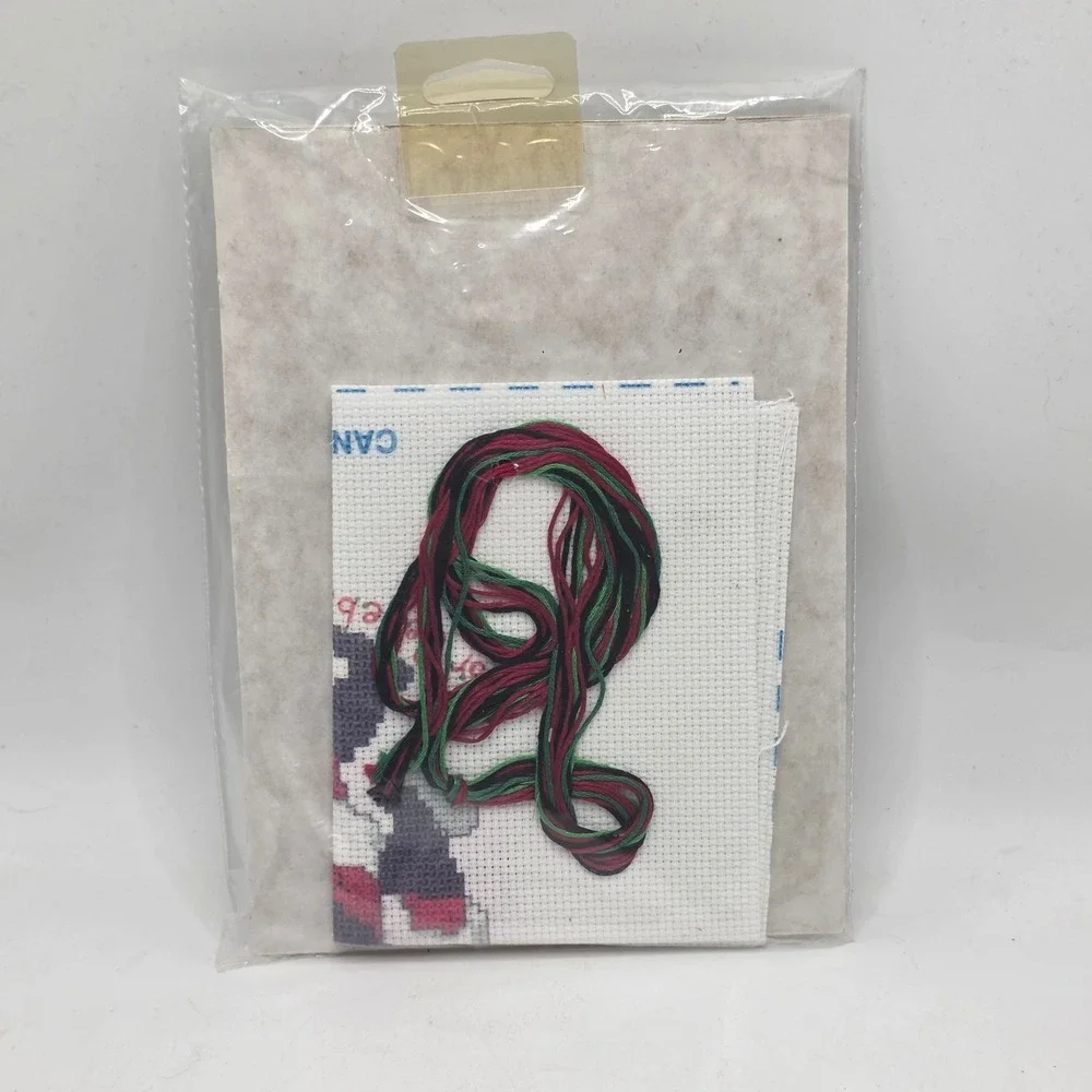 Andamar Designs Cross Stitch Kit‎ Red Santa Claus Christmas 6012 Vintage DIY